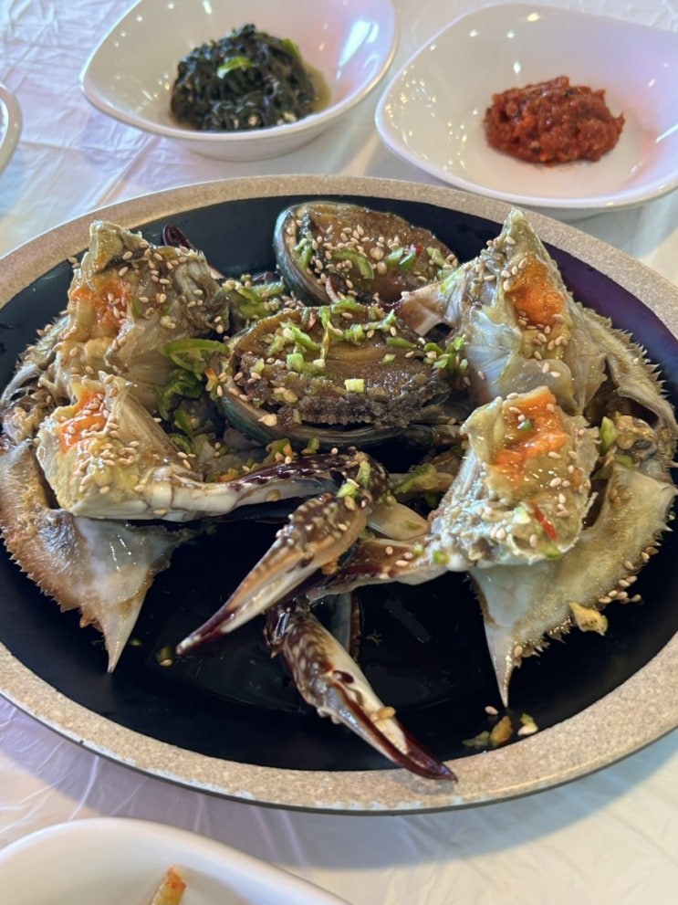  나래밥상 | 주차 걱정 없는 밥도둑 여수게장맛집, 정갈한 반찬까지 만족