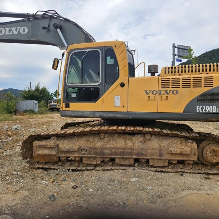  볼보 EC290B 2007년식 2600만원 판매합니다.