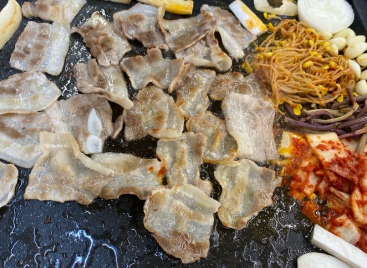  [아산 탕정 맛집] 쌈채소 무한리필 선문대 고기 맛집 '용머리회관 아산점'