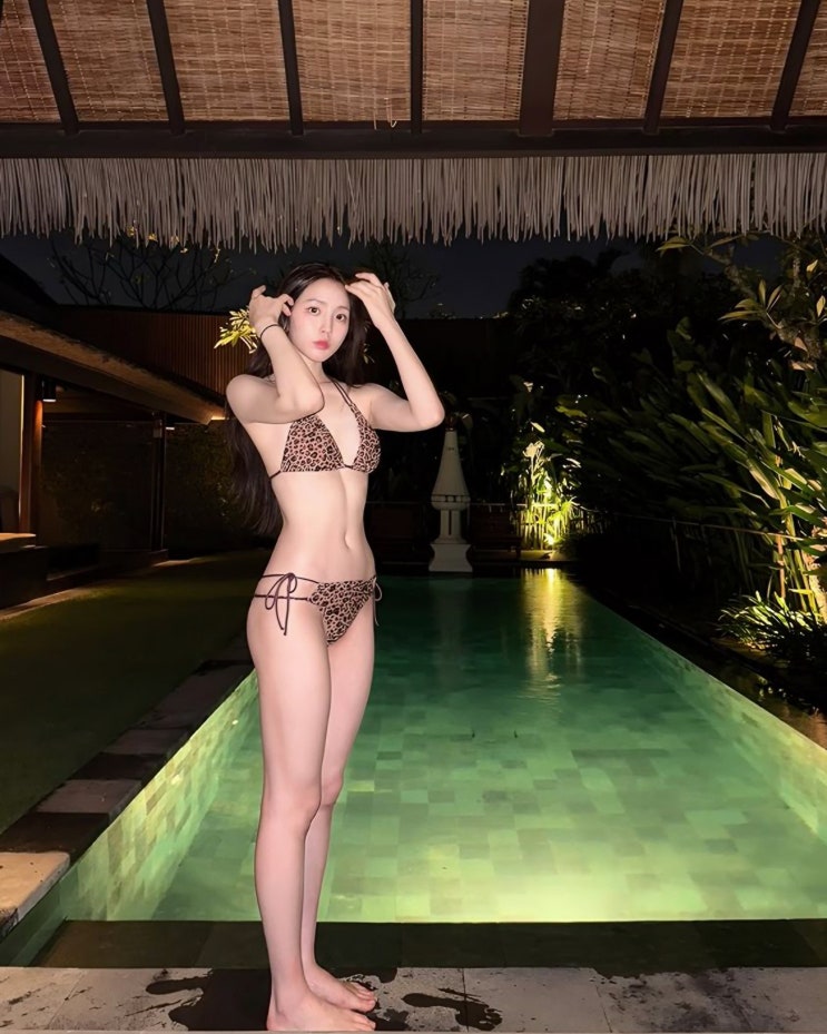  "콜라병 허리" 성해은 동남아 여행룩 비키니 스타일링