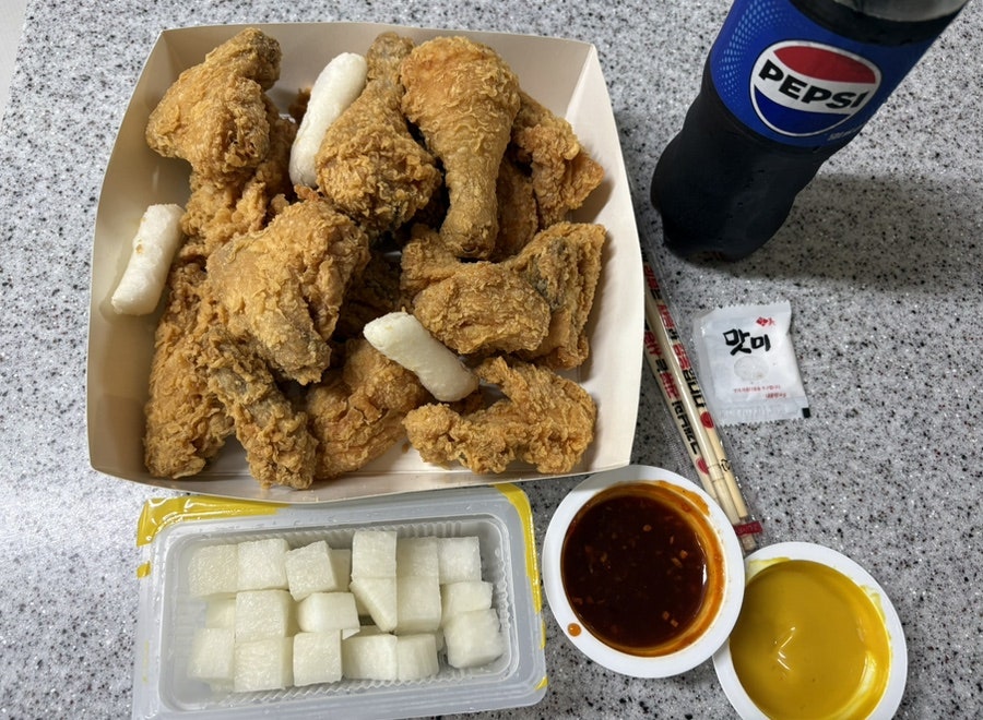 네네치킨 동림점 사진 6