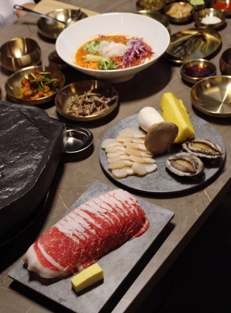  여의도 한우 오마카세 룸식당 여의정 샛강역 해산물 푸짐한 소고기 디너