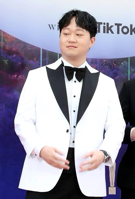 <b>정재형 결혼 발표</b>에 ‘너드학개론’ 팬들 충격! “찐따 강사가... 