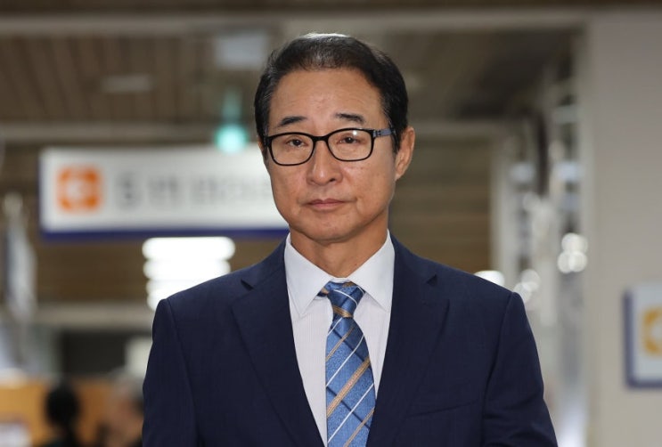 <b>이성만</b> 민주당 전 <b>의원</b> 프로필... 2심서 <b>무죄</b>,1심 유죄 뒤집혀