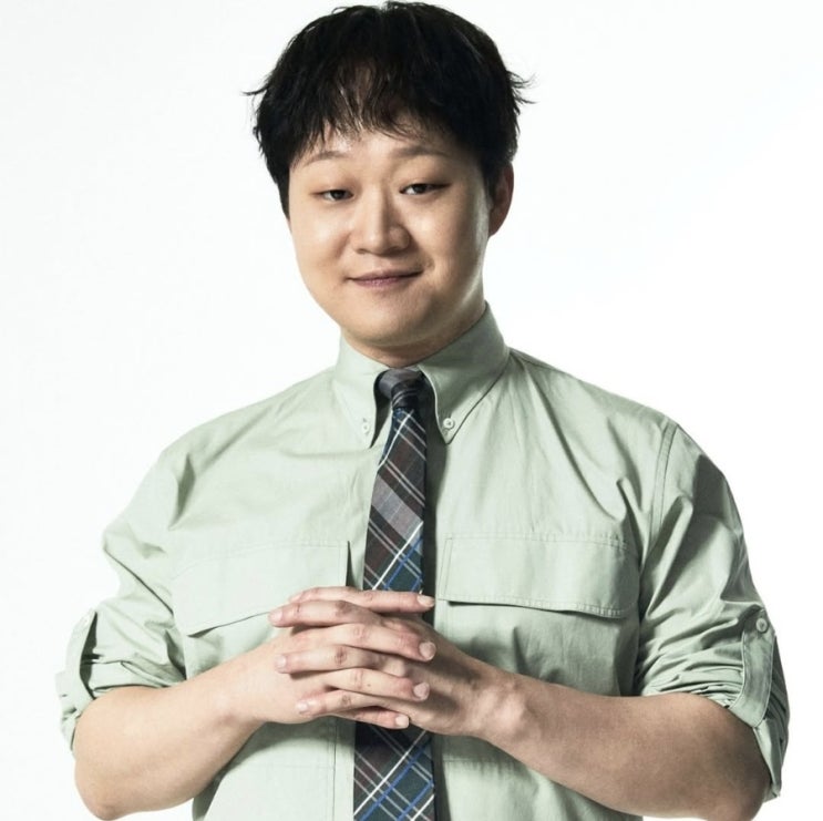 [경축] <b>피식대학 정재형</b> 9세 연하 일반인과 <b>결혼</b> 소식!