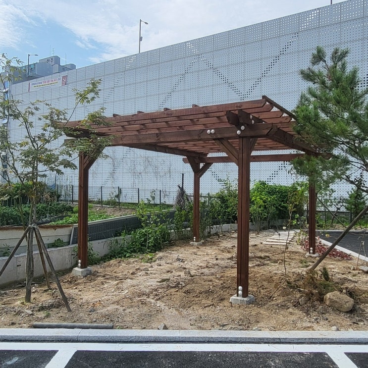  퀄리티 좋은 “파고라/ 그늘막 설치” 휴식공간 준공파고라 설치 소개합니다!!!방부목 파고라 설치
