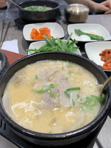  [부산토박이돼지국밥 밀면 광안해변점] 24시간 영업 광안리맛집 웨이팅 부산여행 필수코스 가항국밥 항정수육백반