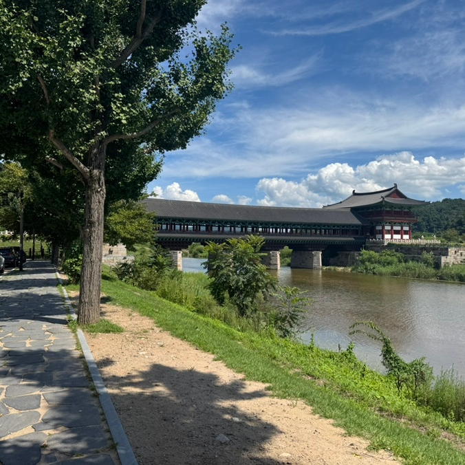  경주 가볼만한곳 월정교 및 카페 이스트 1779 후기