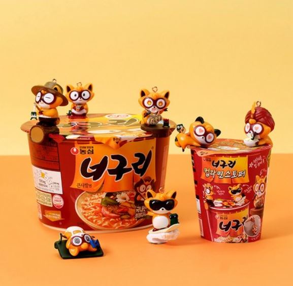  농심 너구리 컵라면 스토퍼 블라인드백 – 랜덤 9종, 감성 피규어 굿즈