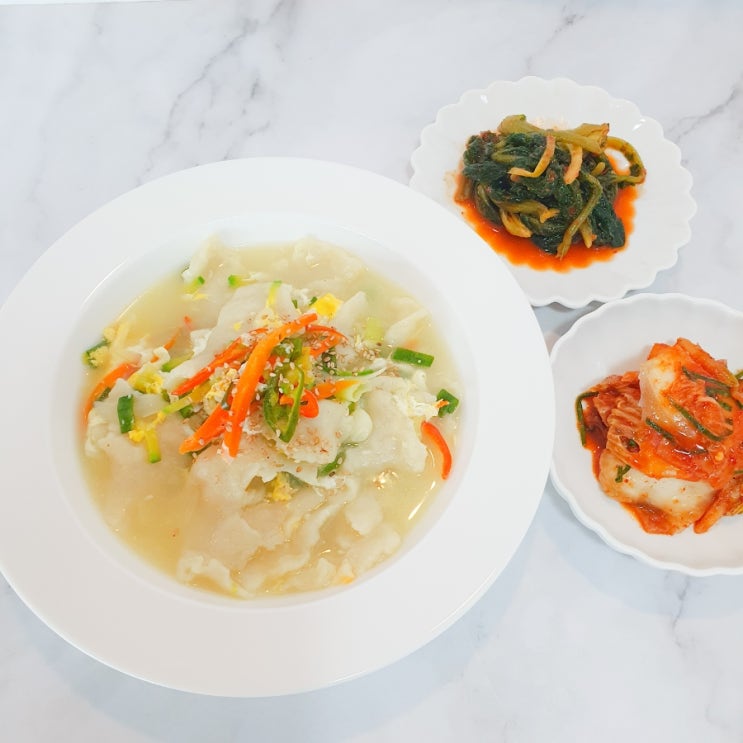  감자 수제비 만드는 법 쫄깃한 반죽 비법과 보관 꿀팁