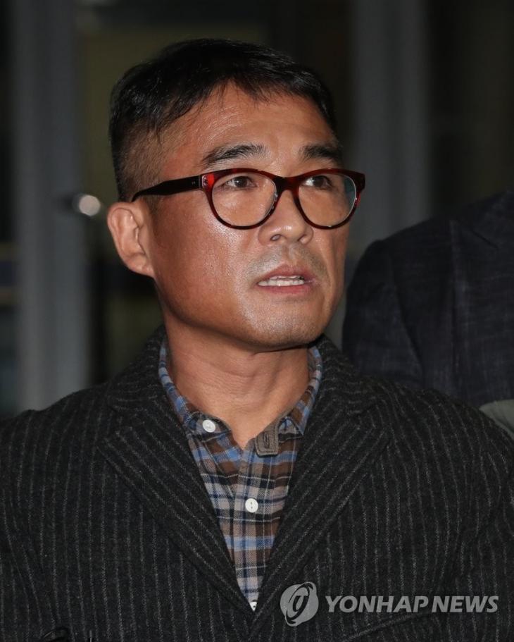 김건모 근황 '성폭행 무혐의' 반전 6년 만의 컴백 소식