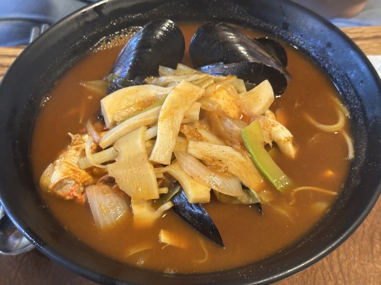  오늘 점심 충주 목행동 내돈내산 맛있게 매운 3단계짬뽕 도전 행복짬뽕