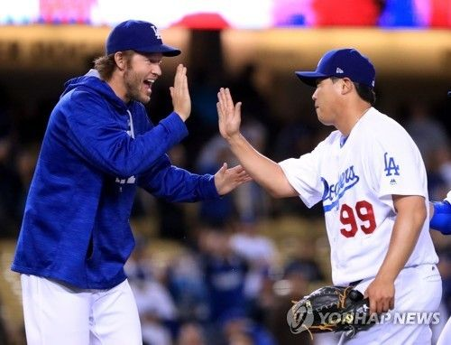 MLB 전설, 이정후 상대로 <b>마지막 등판</b> 나선다…<b>커쇼</b> 은퇴 확정