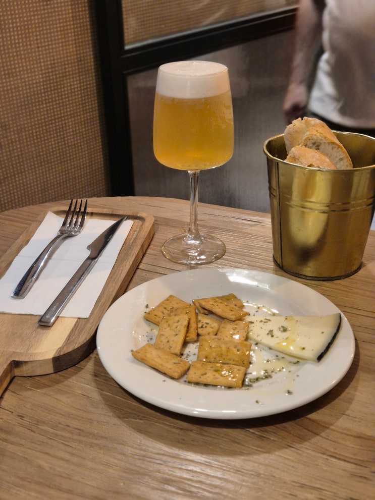  그라나다 여행 메뉴델디아 점심 맛집  La Vinoteca