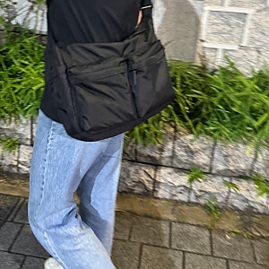 유니클로 가방 포터맛 멀티포켓 크로스백 숄더백 착용샷 내돈내산