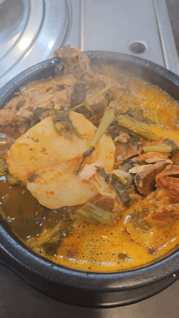  과천 맛집 / 40년 넘은 건더기 한가득 감자탕 맛집 오성감자탕