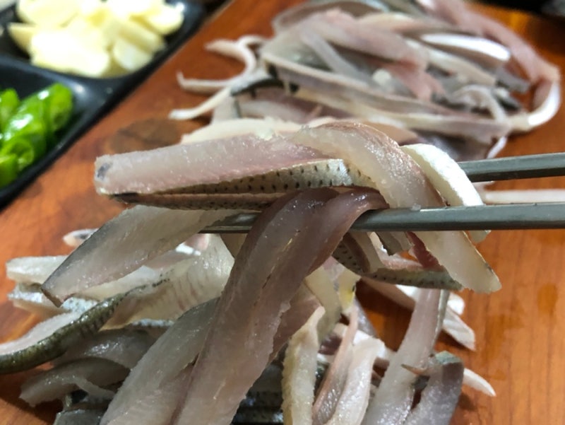 [광주우산동맛집] 광주 전어 맛집 말바우시장 가성비 횟집 진도횟집