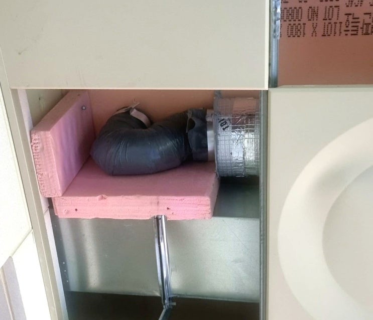  낡고 물새는 주철관 강관 PVC 배관으로 교체 공사 후 하수구 뚫기