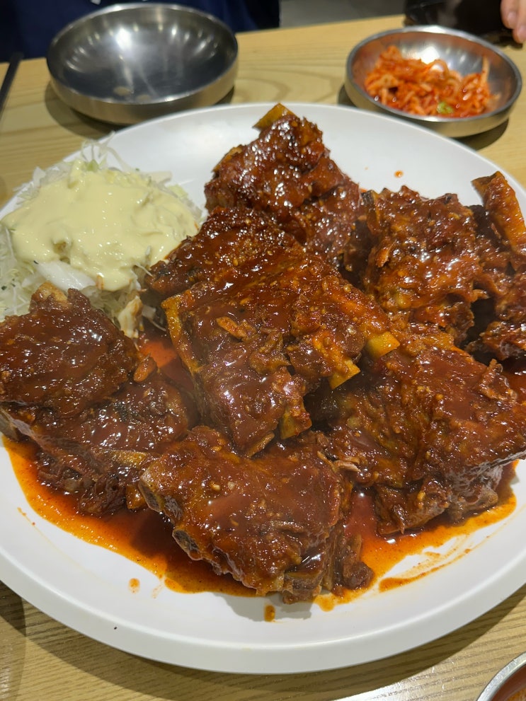  신동궁 감자탕 뼈구이 선릉직영점 후기