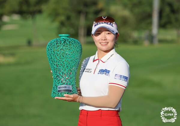 강심장 <b>이다연</b>, 2년 만의 <b>연장전</b>서 또 <b>이민지</b> 꺾어=2025.09.... 