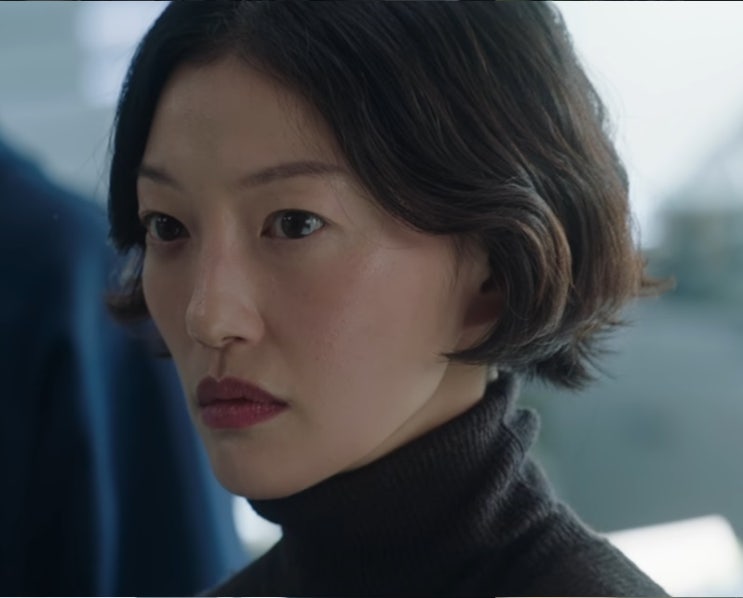 결단 “차수열 씨, 팀에서 나가주세요” '<b>사마귀</b>: <b>살인자의 외출</b>'