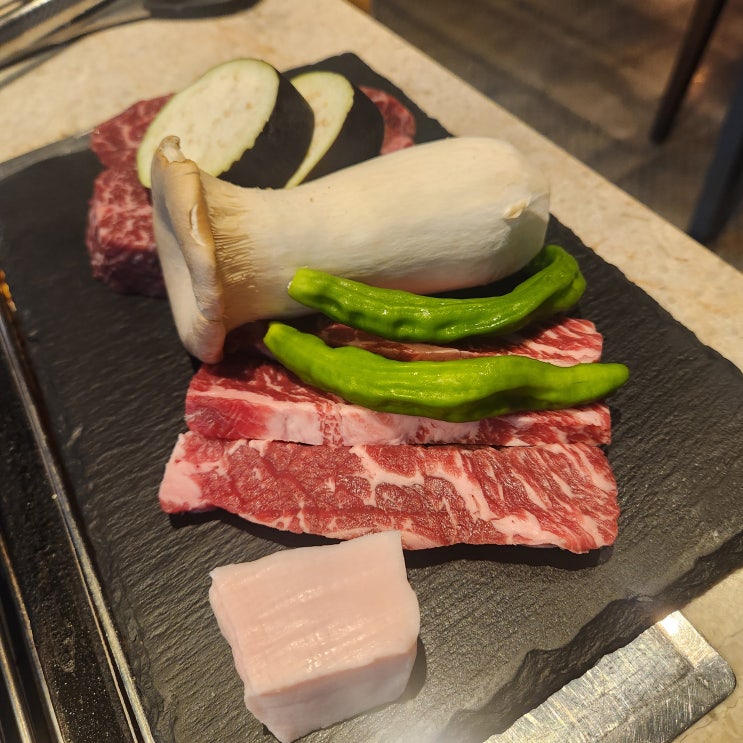  군자역 맛집 분위기 좋고 구워주는 고기집 '6casa(육까사)'