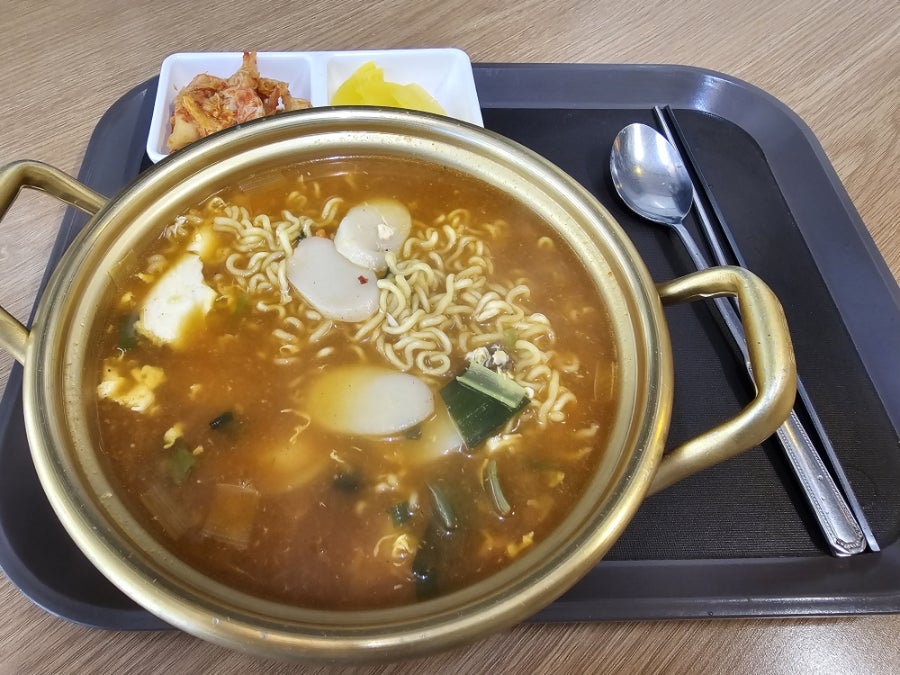 분식카페 얌얌 사진 2