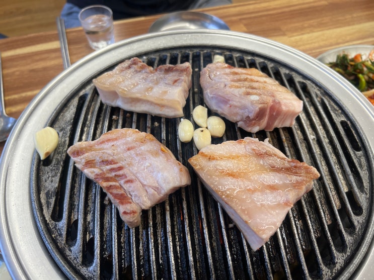  [경북 영주] 모든게 셀프, 하지만 삼겹살 고기 맛은 최고인 맛집 <미락숯불식육식당>