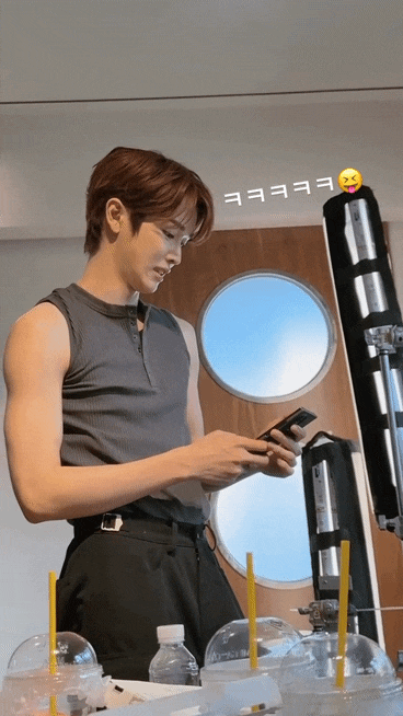 라이즈 성찬 인스타 스토리(250922)
