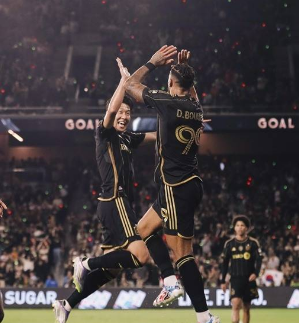 ‘흥부 듀오’ <b>손흥민</b>+부앙가, MLS에서 합작 12골 폭발 I LAFC 4-1 역전....