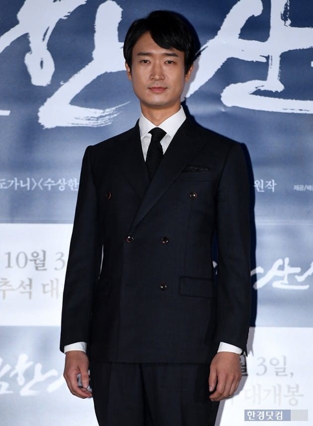 조우진 나이 배우 프로필 근황 와이프 결혼 학력 고향 가족 자녀