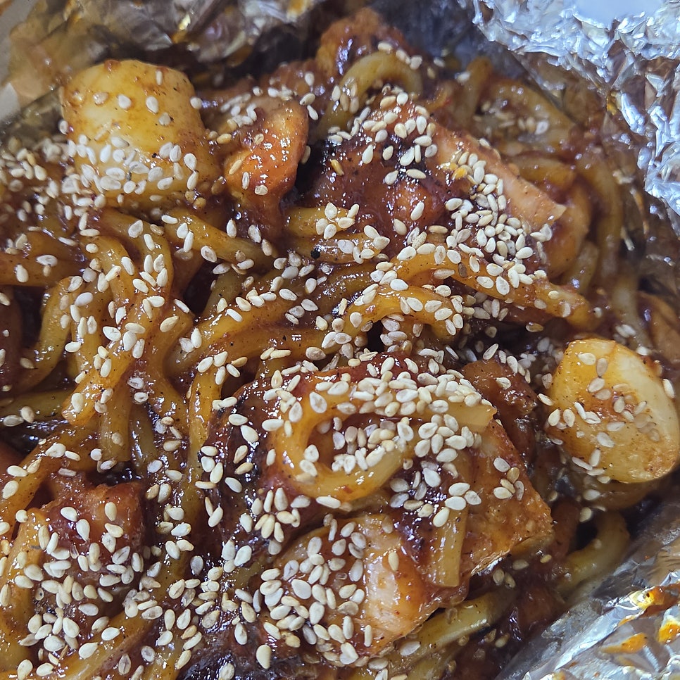 꾸브라꼬숯불치킨 문화유천점 사진 4