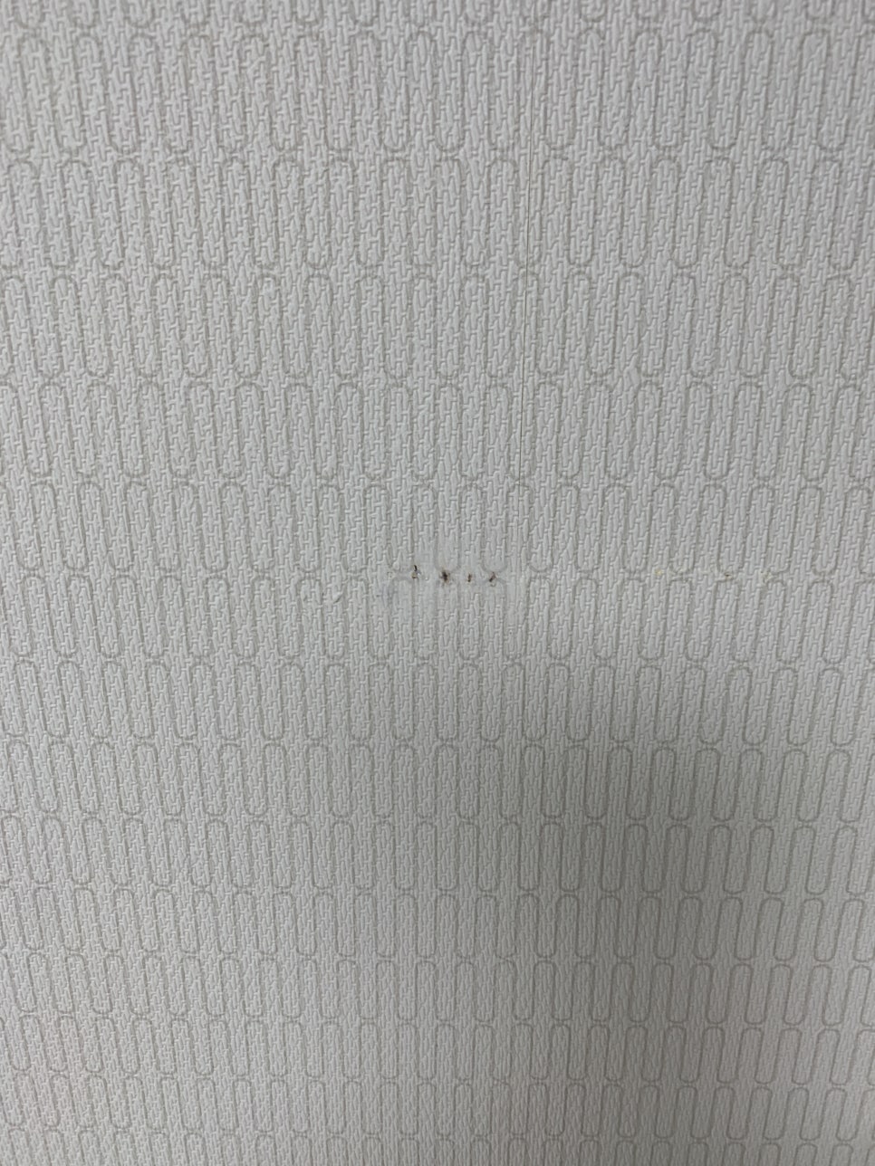 찢어진 벽지 보수 셀프 방법 및 비용 (성남)