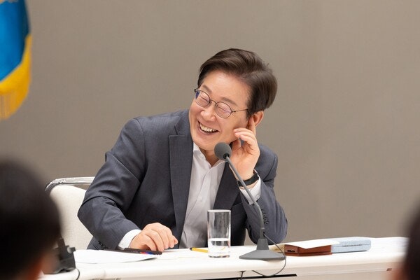 회동…“한국을 아시아 <b>AI</b> 수도로 만들겠다” <b>글로벌 협력</b> 강화