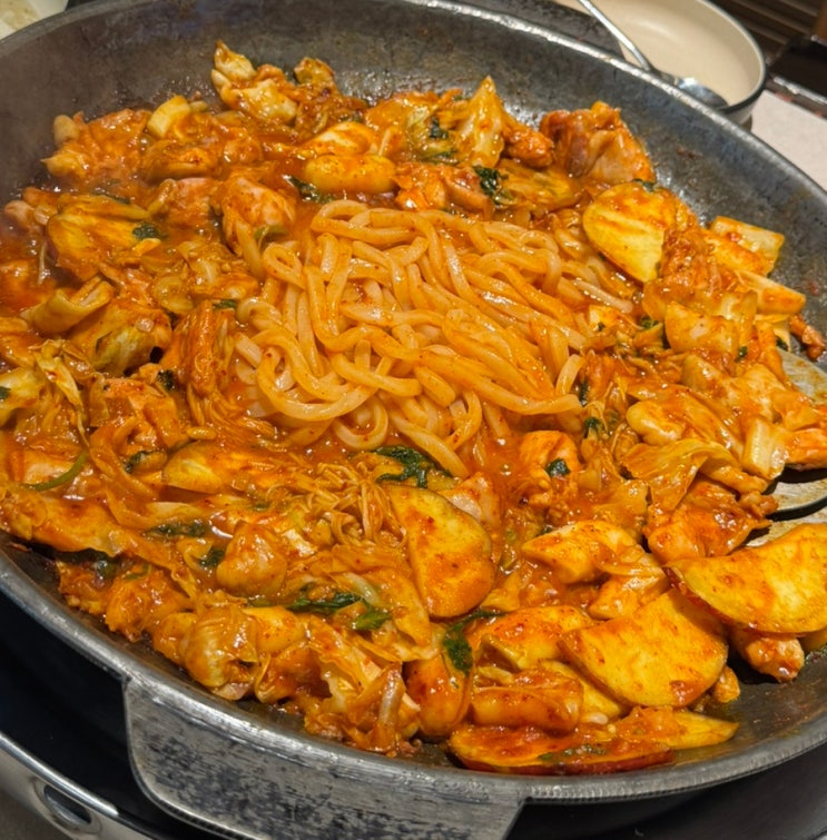  [서울 중랑] 중랑구맛집 찾는다면? 중랑구데이트에 딱! ‘다함닭갈비 먹골역직영점’ 맛보고 반함