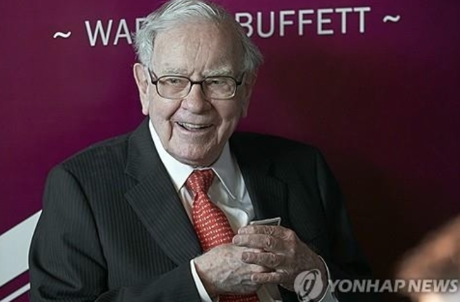  워런 버핏, 17년 동행 끝내고 BYD 전량 매각 