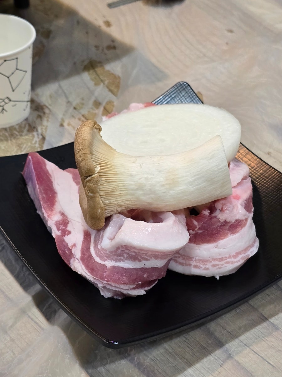 무한사랑김치찌개 본점 사진 6
