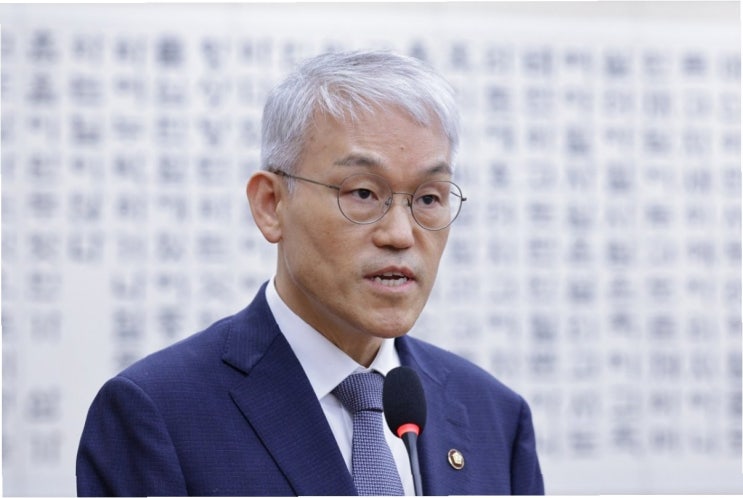 천대엽 법원행정처장, <b>윤석열</b> 전 대통령 <b>재판 중계</b> 지원 제안... 