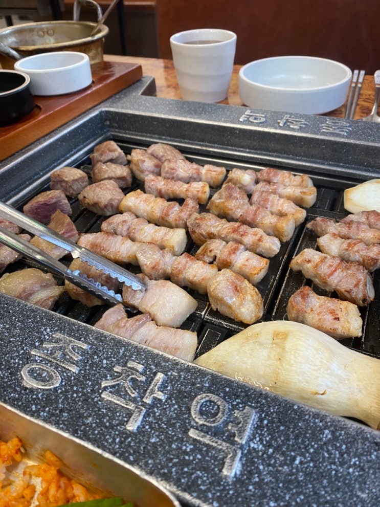  재방문 여러차례 조촌동 맛집 고기집 군산 종착역 삼겹살 목살 도시락 그릴링서비스 질 좋은 원육 군산맛집