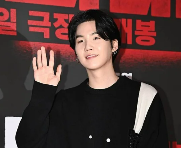 슈가, 2년 만에 근황 공개…논란 후 기부·반성의 행보 이어와
