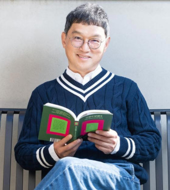 상품을 팔지 말고, 생각을 팔아야 하는 이유. 올해의 작가상 <b>수상</b>, ....