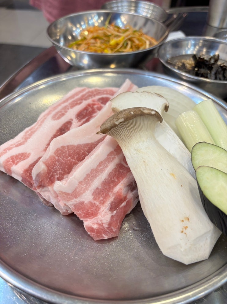  양천향교역 삼겹살 5302 김치삼겹살 | 마곡회식장소 고기맛집 위치·주차 정보 및 방문 후기