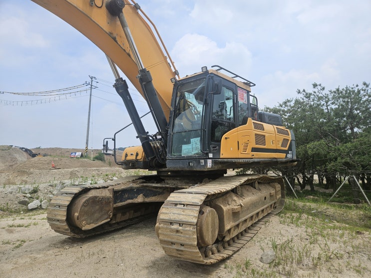  현대 HX480LC 2019년식 13이상 궤도형 중고굴삭기