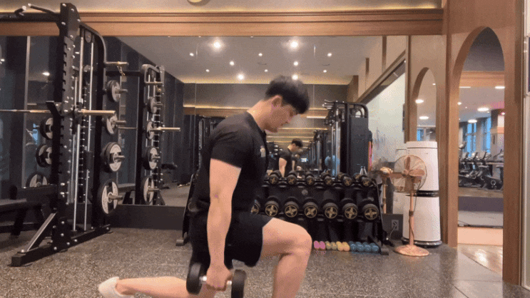  다이어트 효과 좋은 전신운동 BEST 4 (11년 차 트레이너 추천) 백런지킥 워킹런지 자세 효과