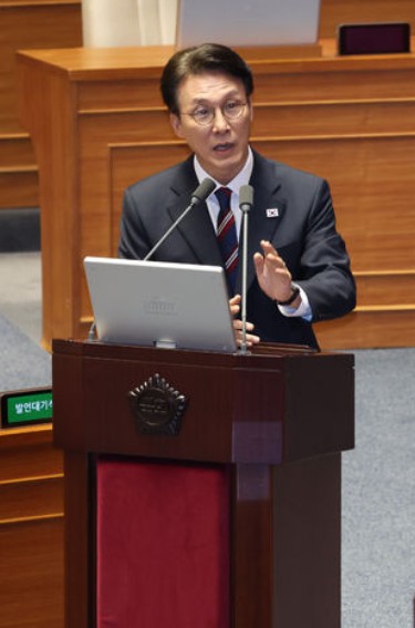 “<b>비자 문제 해결</b> 전까지 <b>미국</b> 투자 없다” 김민석 총리 강경... 