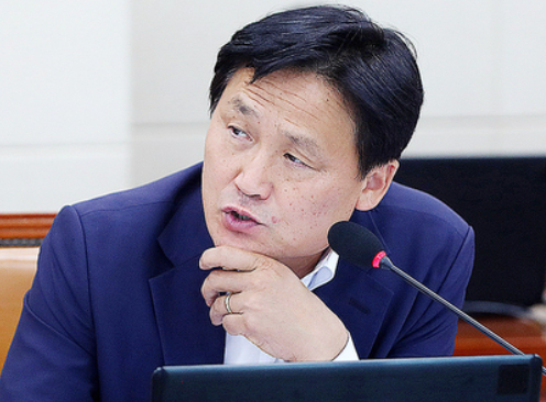 김영진 의원 <b>논란</b> 4가지 핵심 이슈