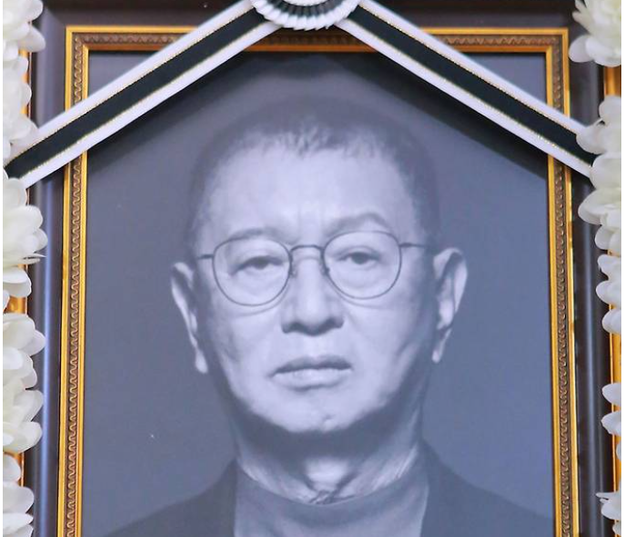 전유성 별세 사망 나이 이유 폐기흉 딸 전제비 부인 진미령 김영철 개그콘서트 업적 인스타 &....