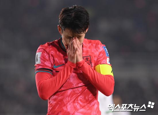 <b>AFC 올해의</b> <b>선수</b>상 후보서 제외! 논란·충격 속 한국은 <b>이강인</b>... 