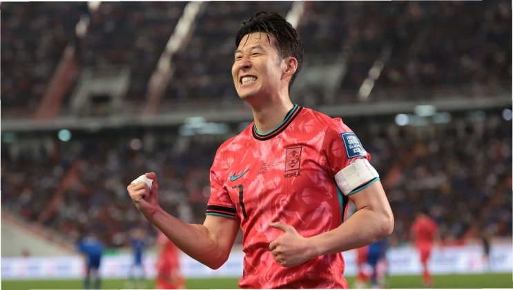 손흥민, <b>AFC</b> 올해의 <b>선수상</b> 후보 탈락…충격적 결과와 <b>이강인</b>... 