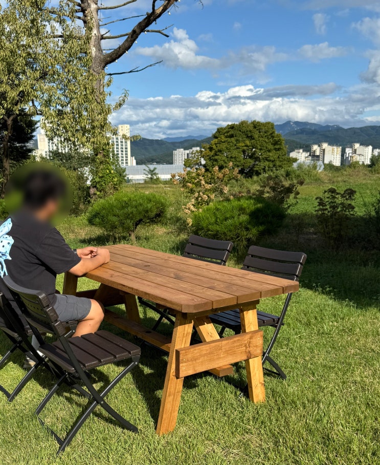  야외테이블세트 파라솔 마당과 카페 감성 살리는 방법